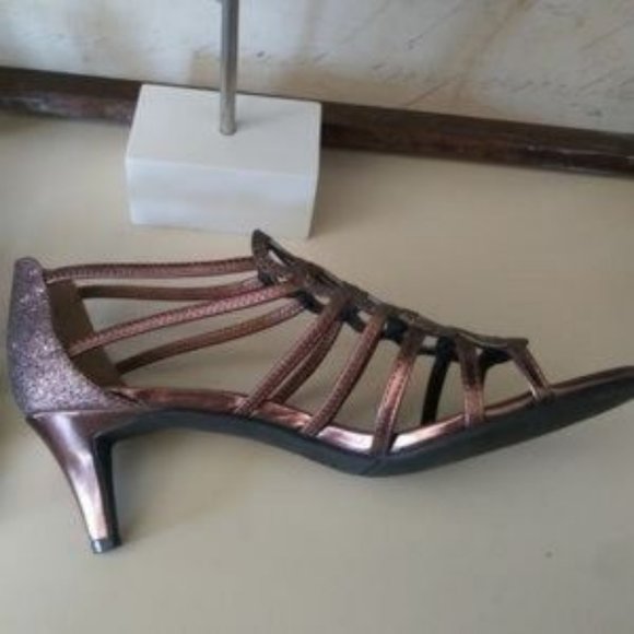 Bronze Shoes - Picture 2 of 7